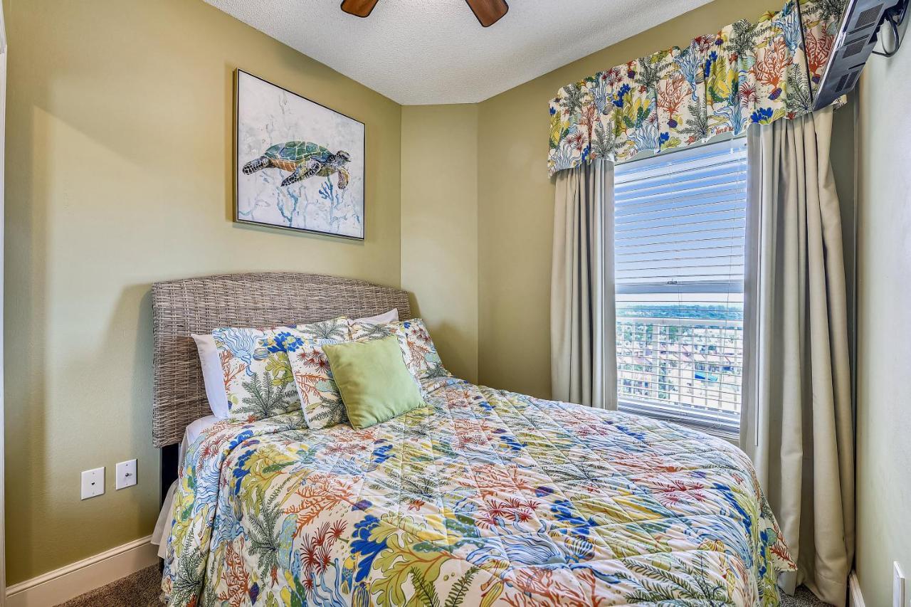 Majestic Beach Resort #1303-2 By Book That Condo Panama City Beach Exterior foto